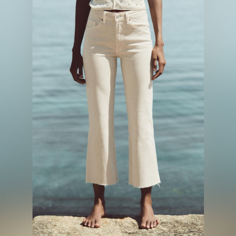 Zara Flared Cropped High Waist TRF Jeans